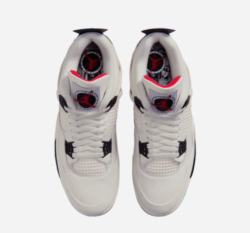 Air Jordan 4 Retro